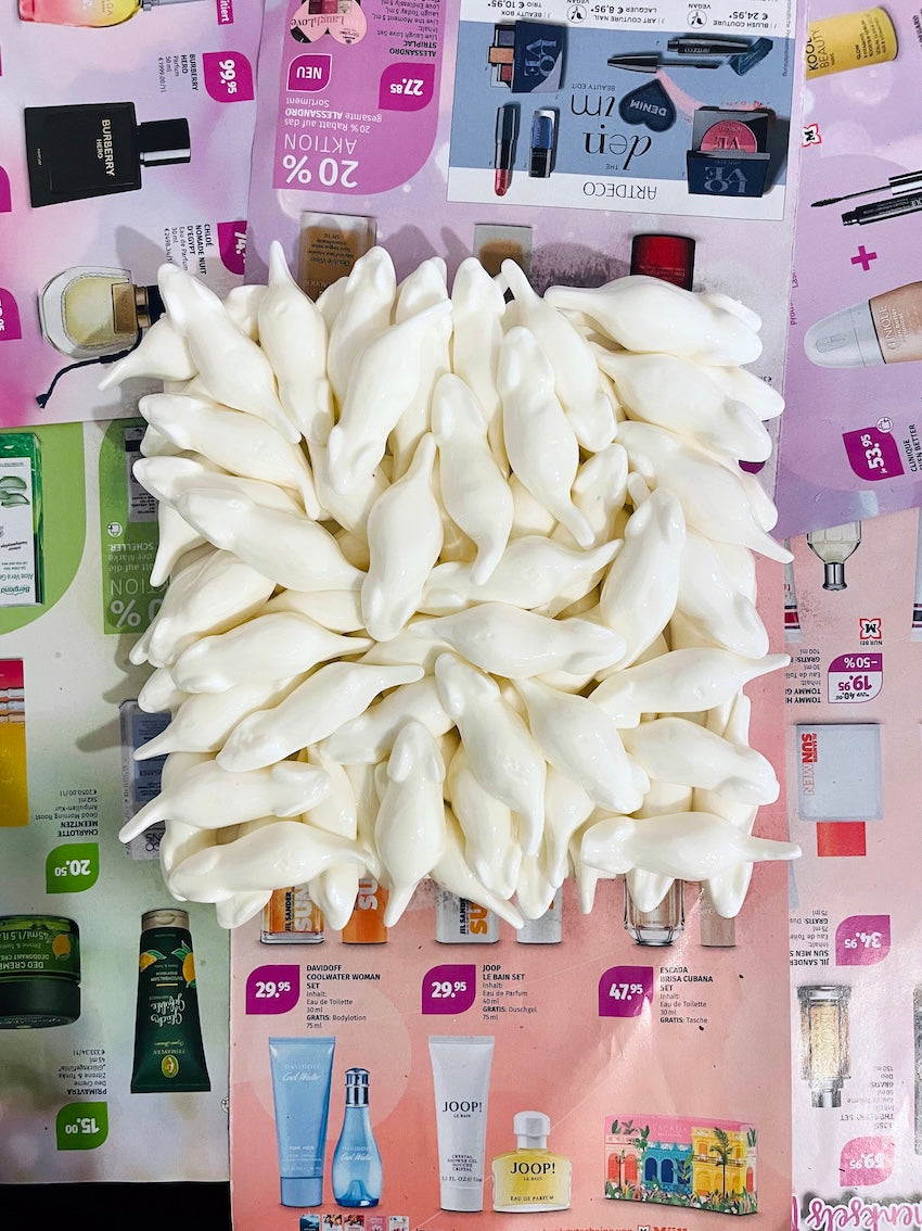 The poolparty turned into a bloody fest ^^