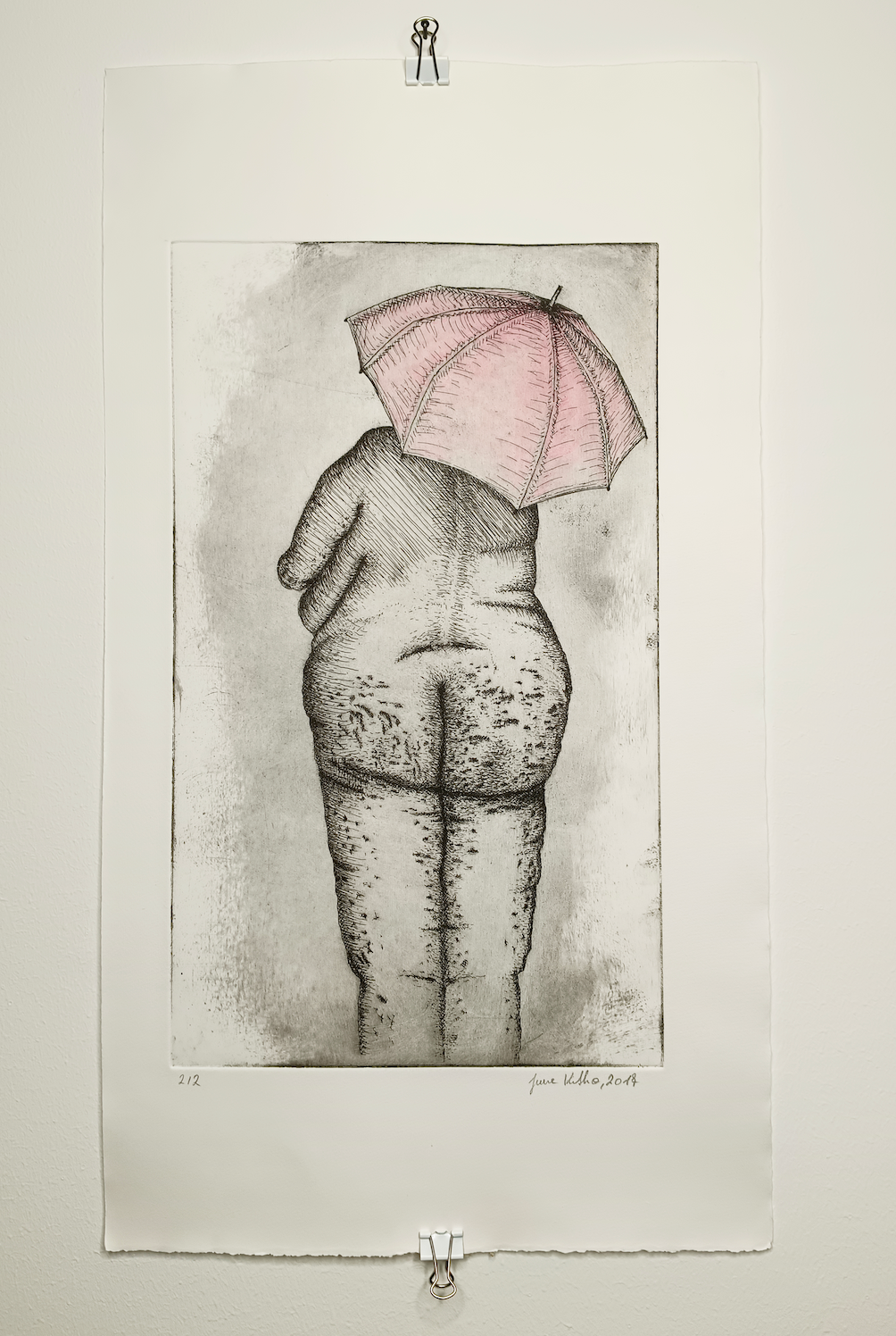 Frau mit Regenschirm