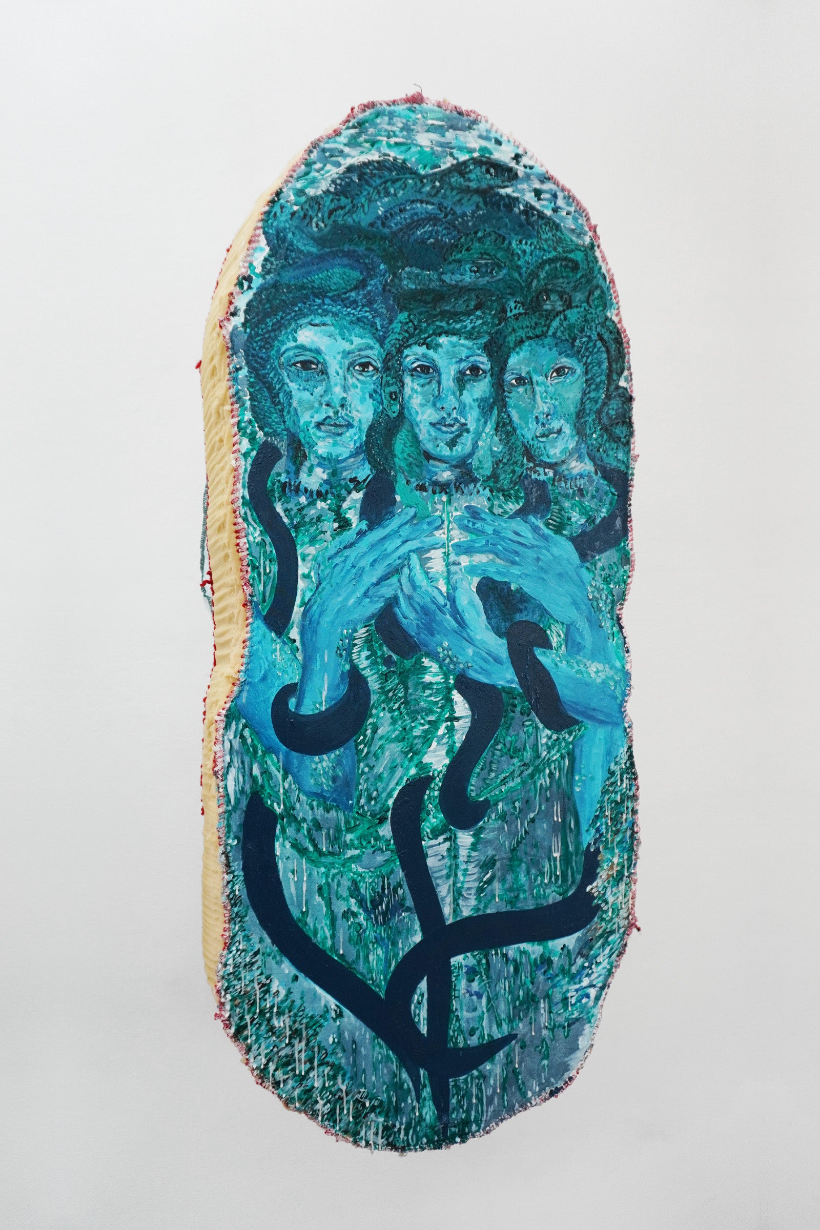 Water Strings, Maria Medusa